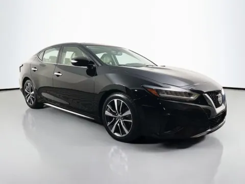 More photos of 2019 Nissan Maxima 3.5 SL at Superior Motor Company, MD