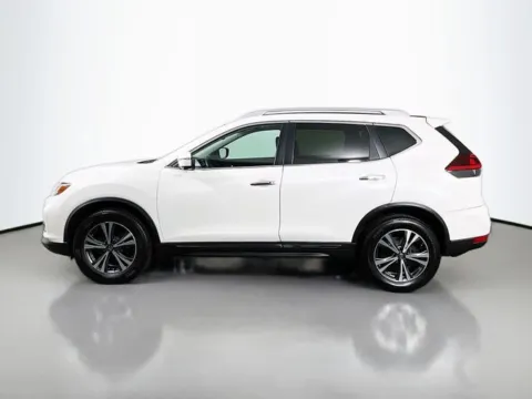 Photos of 2018 Nissan Rogue SL for sale in Bel Air, MD at Superior Motor Company