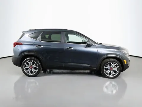 More photos of 2021 Kia Seltos SX at Superior Motor Company, MD