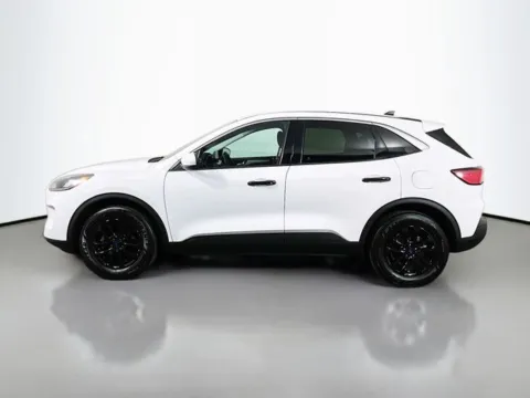 Photos of 2021 Ford Escape SE for sale in Bel Air, MD at Superior Motor Company