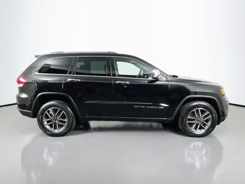 More photos of 2020 Jeep Grand Cherokee Limited at Superior Motor Company, MD