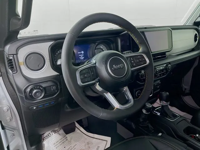 2024 Jeep Wrangler 4xe Sahara 4XE - Photo 8
