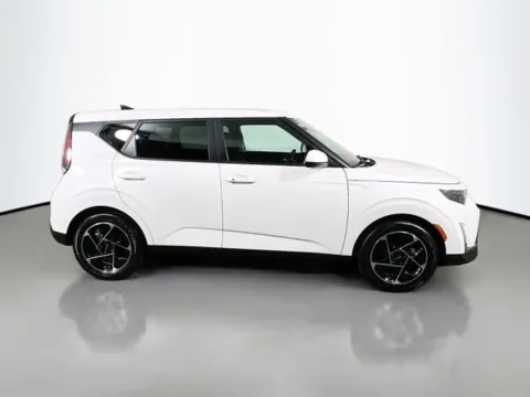 More photos of 2023 Kia Soul EX at Superior Motor Company, MD