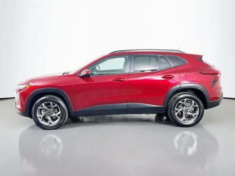 Photos of 2025 Chevrolet Trax LT for sale in Bel Air, MD at Superior Motor Company