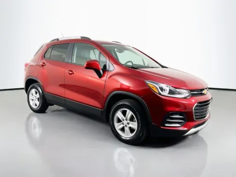 More photos of 2022 Chevrolet Trax LT at Superior Motor Company, MD