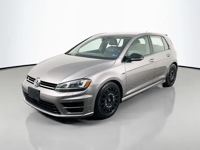 2017 Volkswagen Golf R R w/DCC & Navigation 4-door DSG's photo