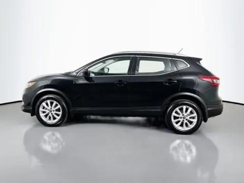 Photos of 2022 Nissan Rogue Sport SV for sale in Bel Air, MD at Superior Motor Company