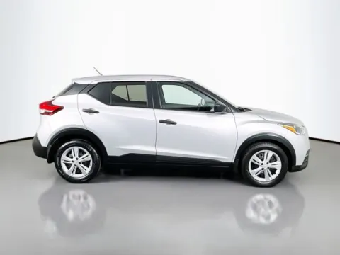 More photos of 2020 Nissan Kicks S at Superior Motor Company, MD