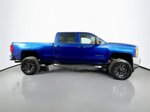 More photos of 2016 Chevrolet Silverado 2500HD LT at Superior Motor Company, MD