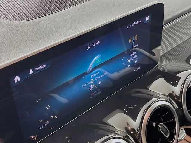 Mercedes-Benz GLB photo 20