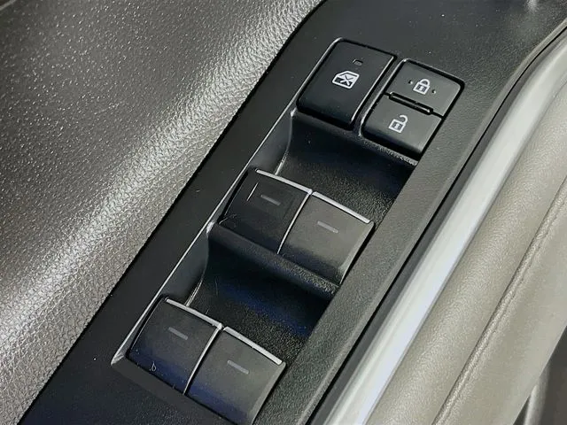 Toyota Highlander photo 29