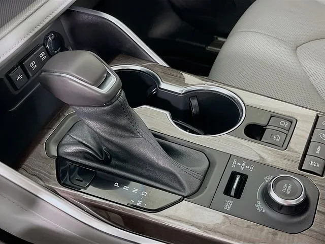 Toyota Highlander photo 25