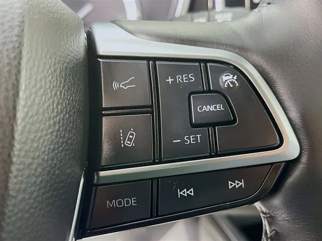 Toyota Highlander photo 12