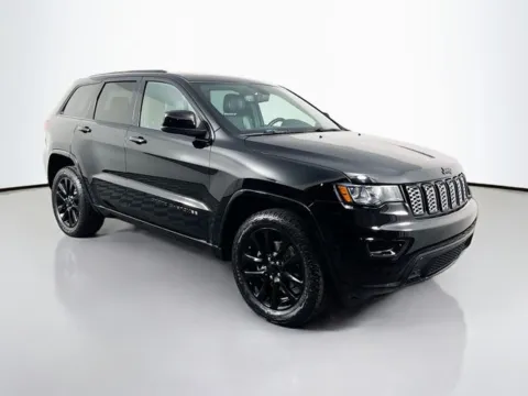 More photos of 2019 Jeep Grand Cherokee Altitude at Superior Motor Company, MD