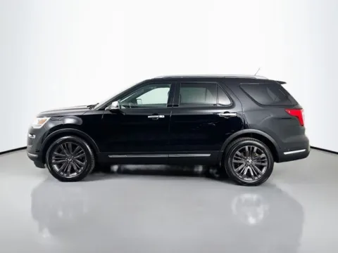 Photos of 2018 Ford Explorer Platinum for sale in Bel Air, MD at Superior Motor Company