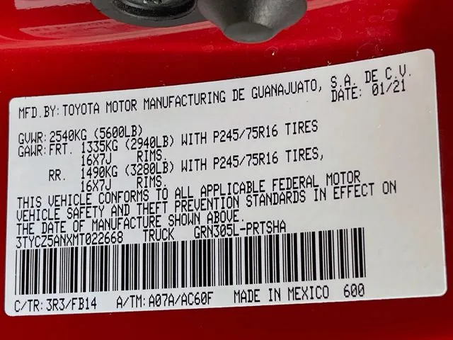 Toyota Tacoma photo 30