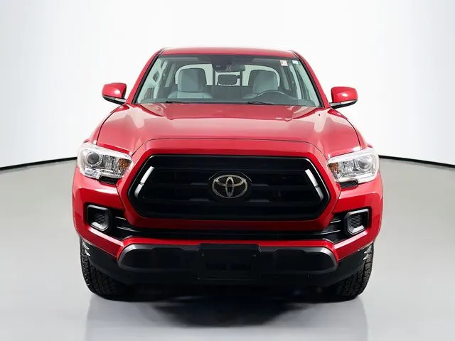 Toyota Tacoma photo 7