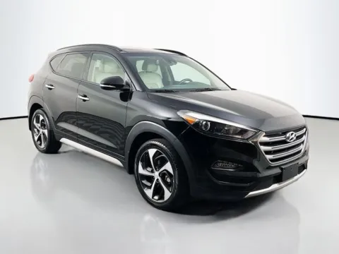 More photos of 2018 Hyundai Tucson Limited at Superior Motor Company, MD