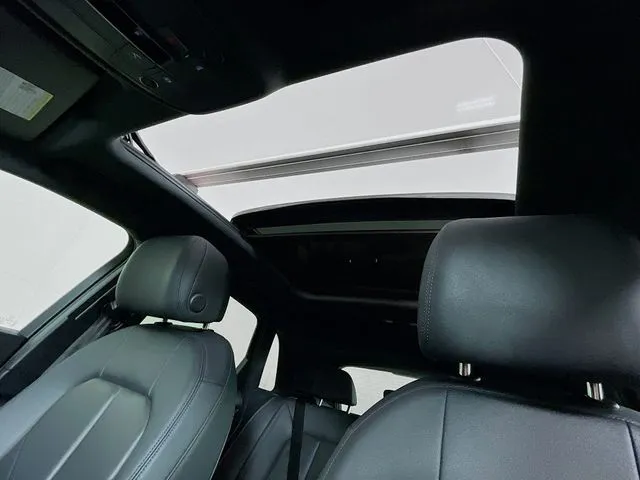 Audi Q3 photo 27