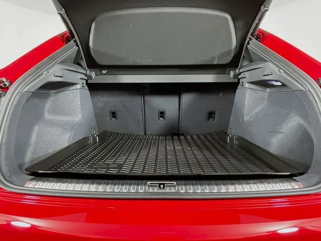 Audi Q3 photo 30