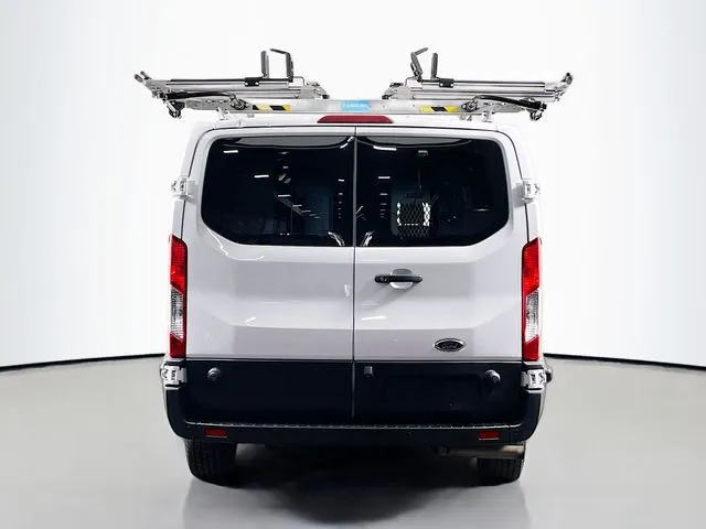 Ford Transit-350 photo 8