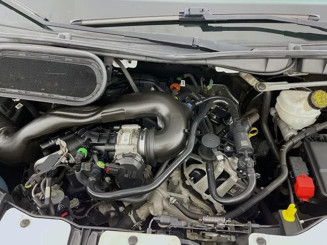 Ford Transit-350 photo 26