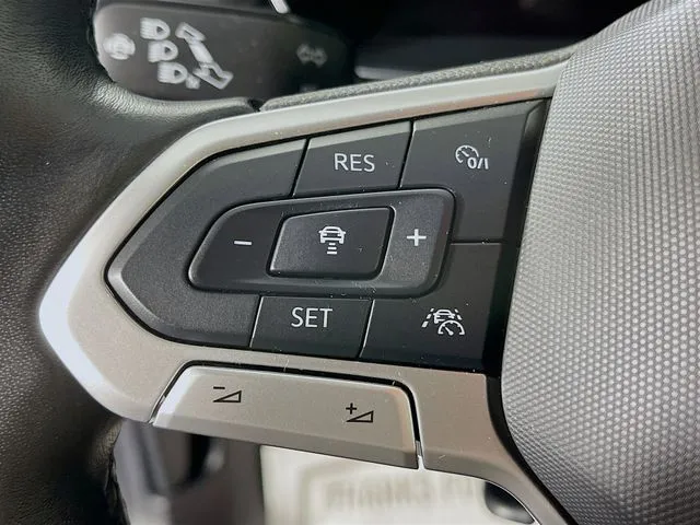 Volkswagen Jetta photo 11