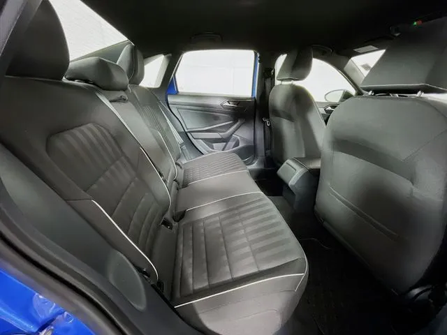 Volkswagen Jetta photo 19