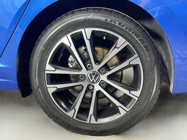 Volkswagen Jetta photo 30