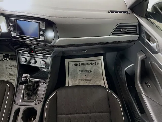 Volkswagen Jetta photo 13