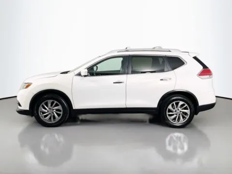 Photos of 2014 Nissan Rogue SL for sale in Bel Air, MD at Superior Motor Company