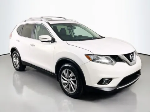 More photos of 2014 Nissan Rogue SL at Superior Motor Company, MD