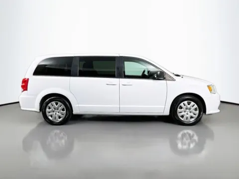 More photos of 2018 Dodge Grand Caravan SE at Superior Motor Company, MD