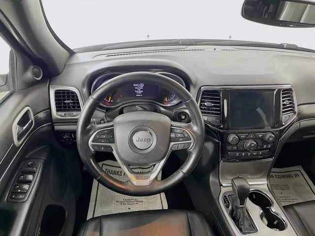 Jeep Grand Cherokee photo 10