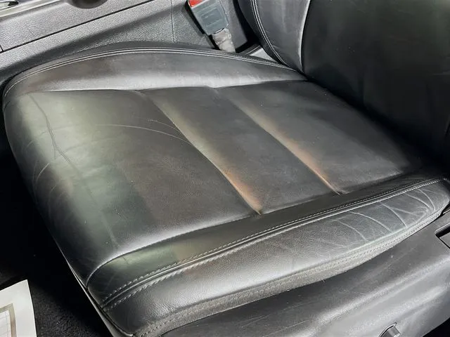 Jeep Grand Cherokee photo 16
