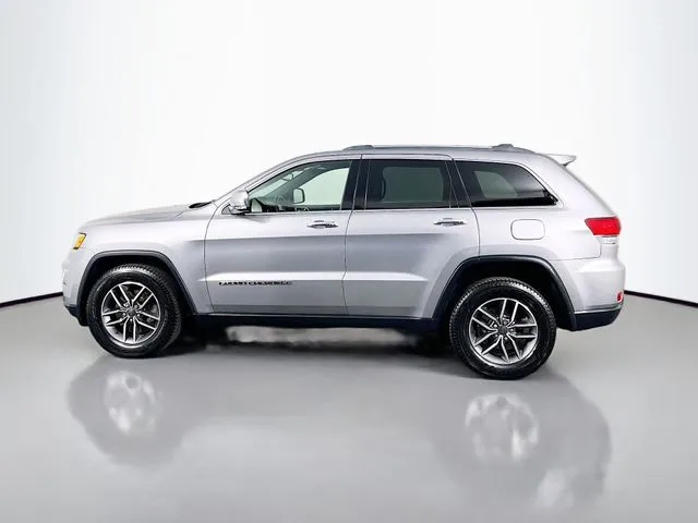 Jeep Grand Cherokee photo 2