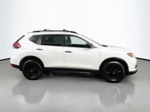 More photos of 2018 Nissan Rogue SV at Superior Motor Company, MD