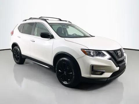 More photos of 2018 Nissan Rogue SV at Superior Motor Company, MD