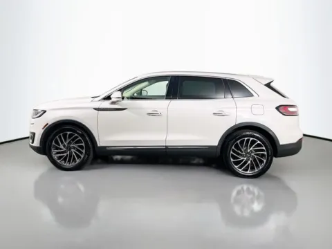 Photos of 2020 Lincoln Nautilus Reserve for sale in Bel Air, MD at Superior Motor Company