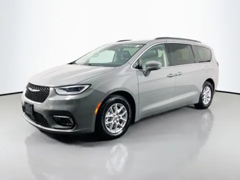 Gray 2022 Chrysler Pacifica Touring L for sale in Bel Air, MD