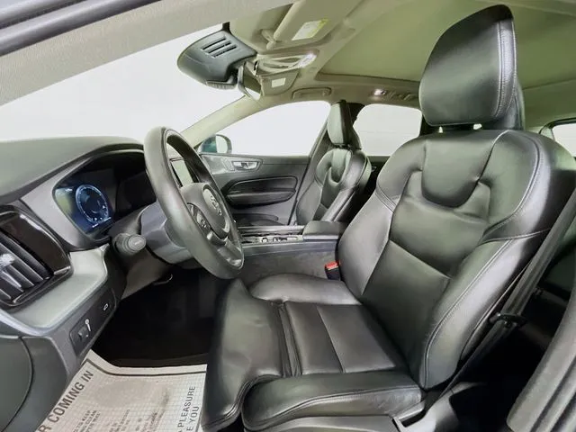 Volvo XC60 photo 15