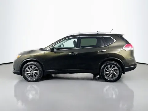 Photos of 2014 Nissan Rogue SL for sale in Bel Air, MD at Superior Motor Company