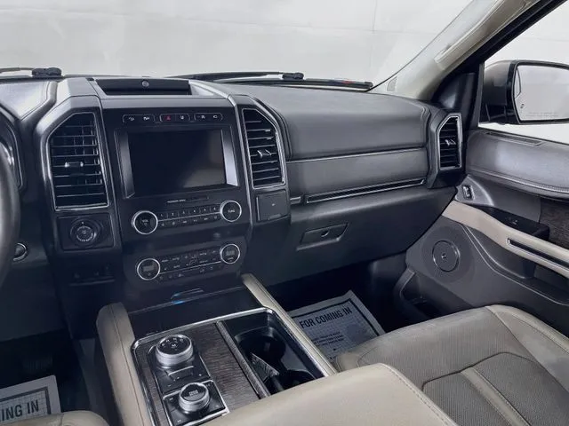 Ford Expedition photo 13