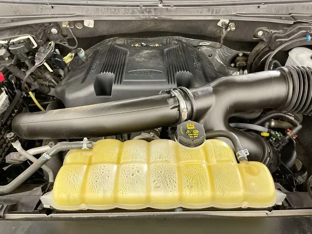 Ford Expedition photo 33