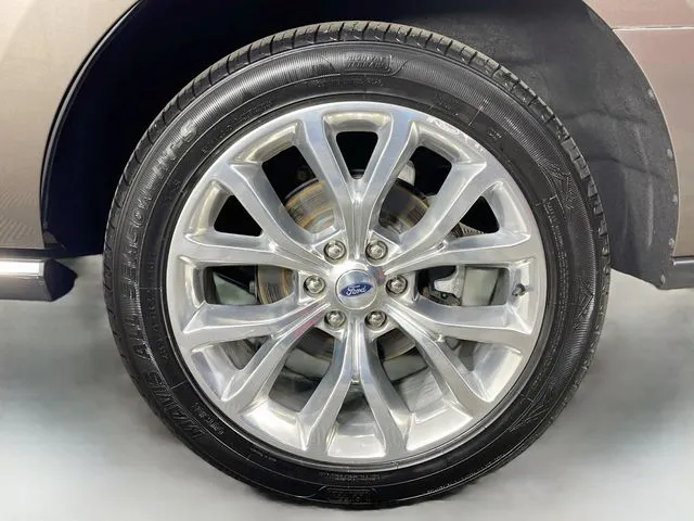 Ford Expedition photo 34