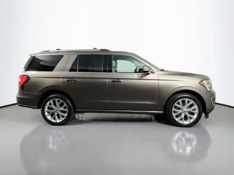 More photos of 2019 Ford Expedition Limited at Superior Motor Company, MD