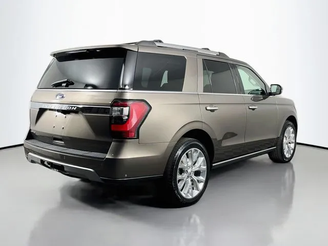 Ford Expedition photo 6