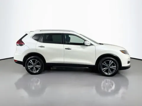 More photos of 2019 Nissan Rogue SV at Superior Motor Company, MD