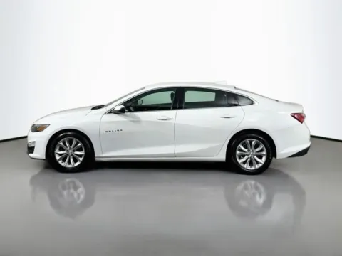 Photos of 2019 Chevrolet Malibu LT for sale in Bel Air, MD at Superior Motor Company