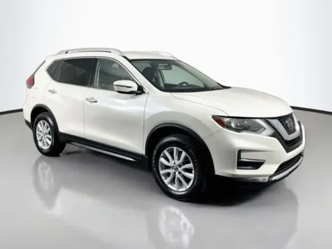 More photos of 2018 Nissan Rogue SV at Superior Motor Company, MD